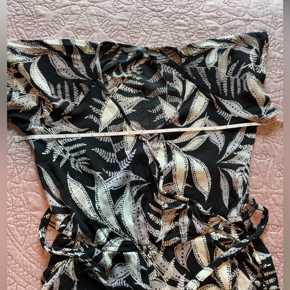 AnyBody Monochrome Leaf Pattern Jumpsuit - Picture 9 of 15